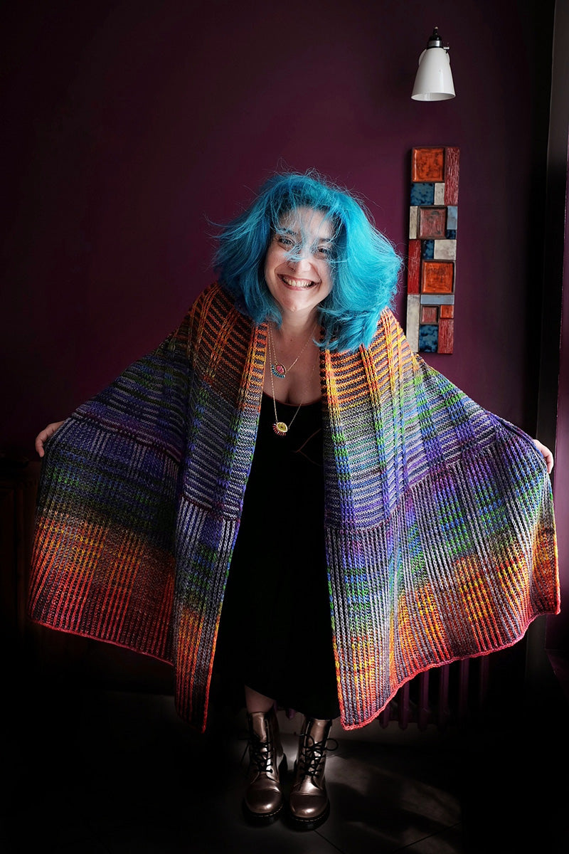 Urth Beaubourg Shawl Kit - Extra Image