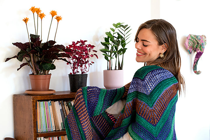 Urth Yarns Urth PDF Patterns - Maya Shawl - PDF Download - Extra Image