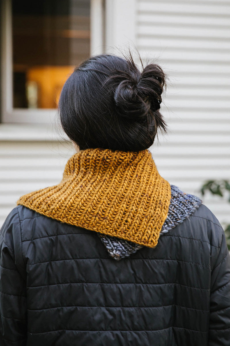 Churchmouse Classics Patterns - Double Split Color-Blocked Cowl - PDF Download - Extra Image
