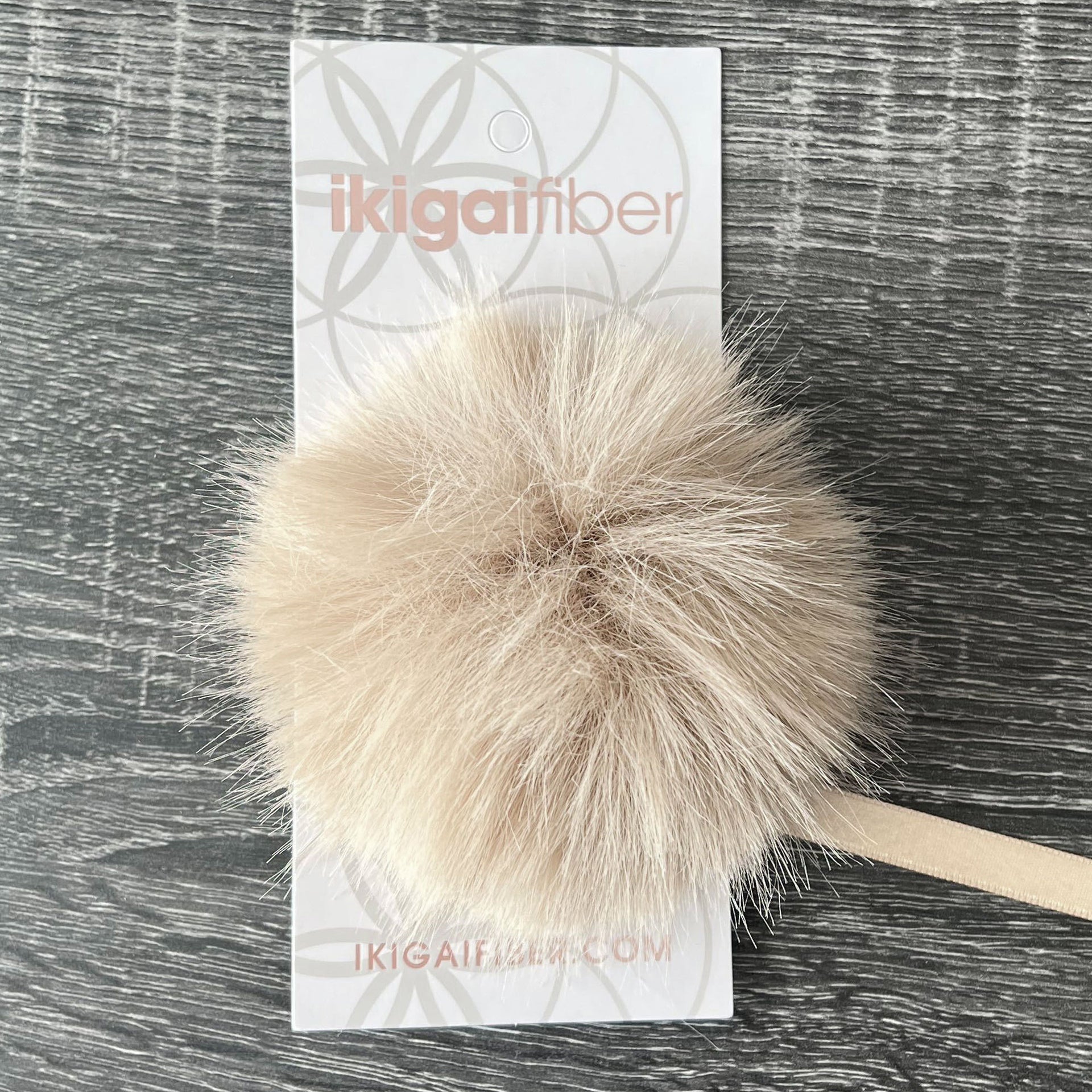 Ikigai Fiber Faux Luxe Pom Poms - Med Lux Beige - Zoom Image
