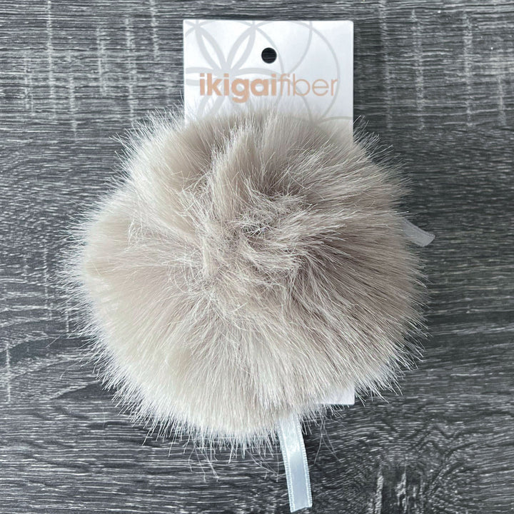 Ikigai Fiber Faux Luxe Pom Poms - Xl Lux Grey - Zoom Image