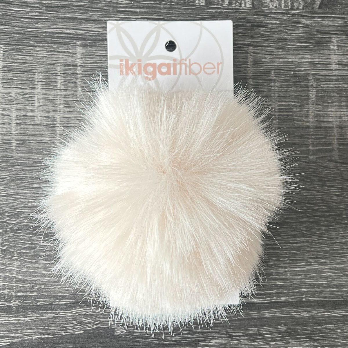 Ikigai Fiber Faux Luxe Pom Poms - Xl Lux Cream - Extra Image