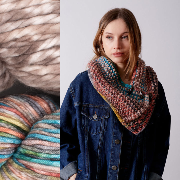 Urth Yarns Vitray Cowl Kits - 7062 & 4027 - Zoom Image