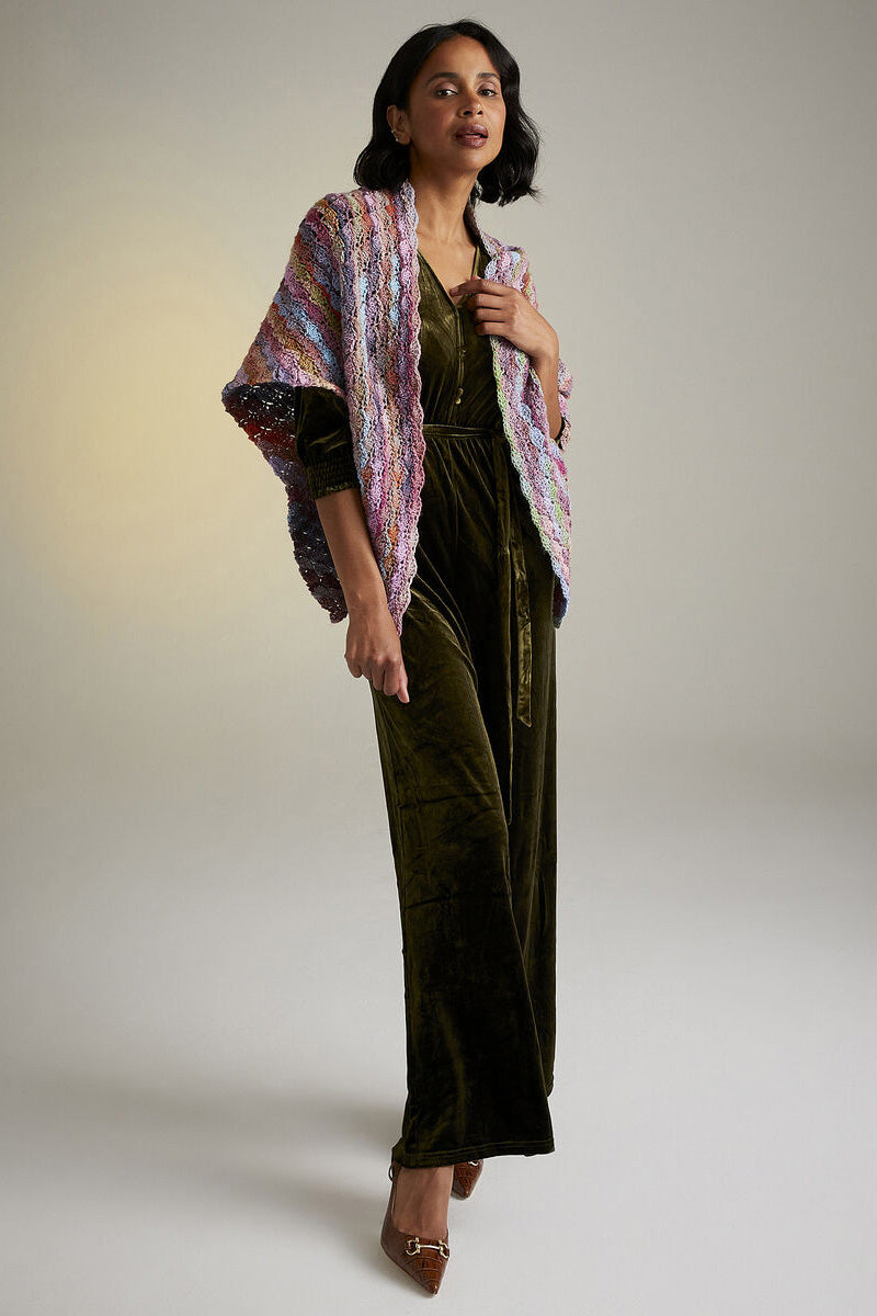 Sirdar Jewelspun Patterns - 10722 Best In Show Shawl - PDF Download - Extra Image
