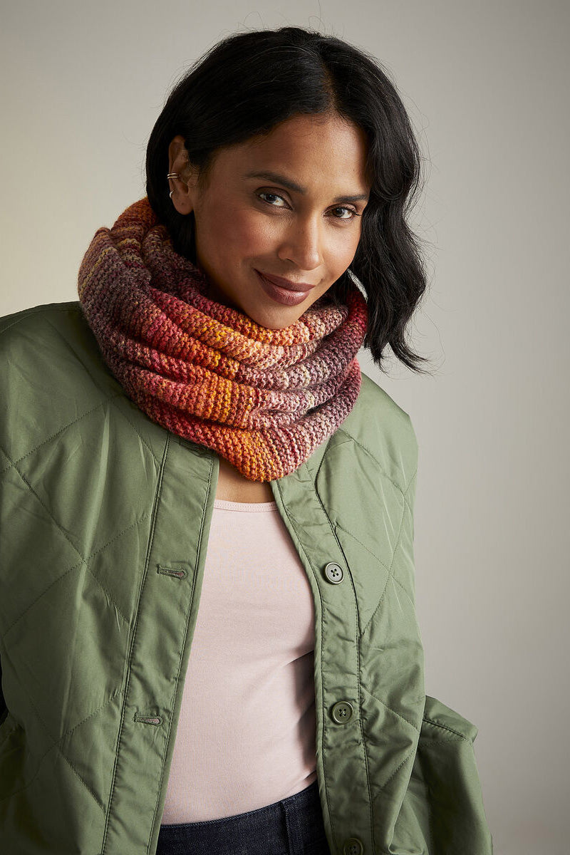 Sirdar Jewelspun Patterns - 10729 Sunset Stroll Snood - PDF Download - Extra Image
