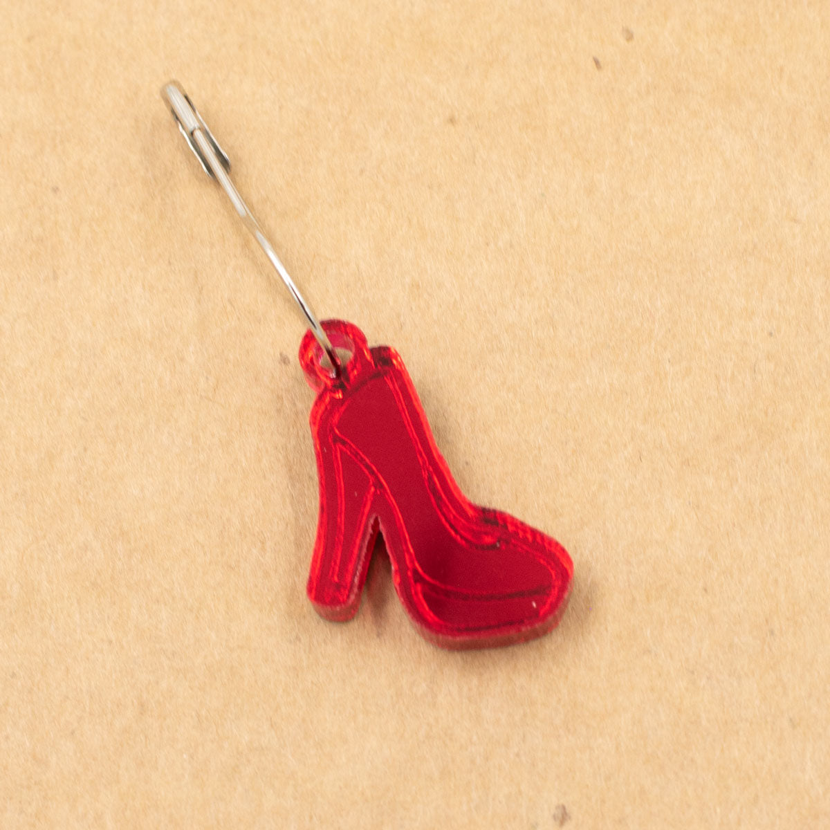 Birdie Parker Stitch Markers - Red Heel - Extra Image