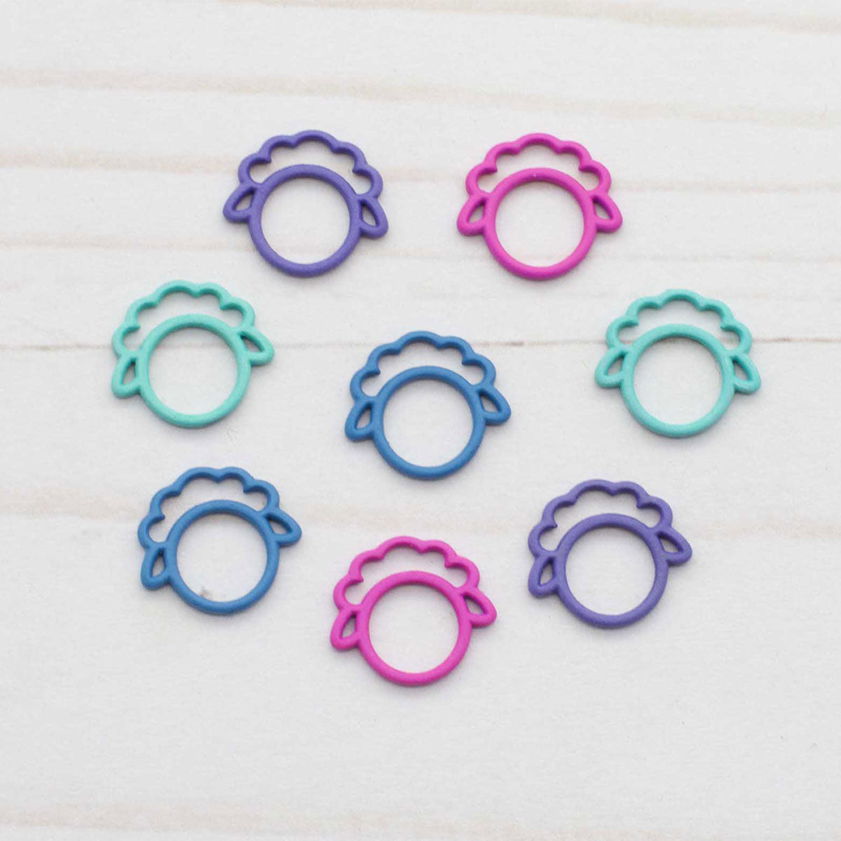 Fox & Pine Stitches Sheep Stitch Markers - Colorful Mix - Closed Ring - Extra Image
