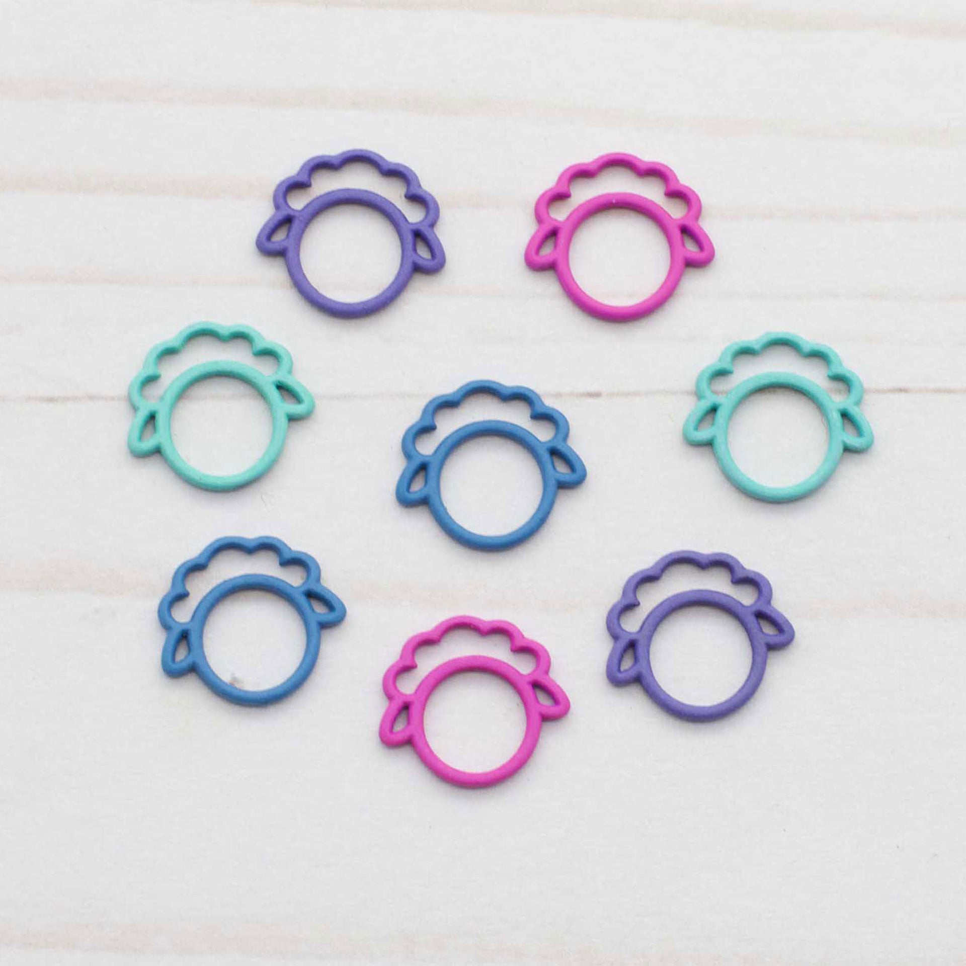 Fox & Pine Stitches Sheep Stitch Markers - Colorful Mix - Closed Ring - Zoom Image
