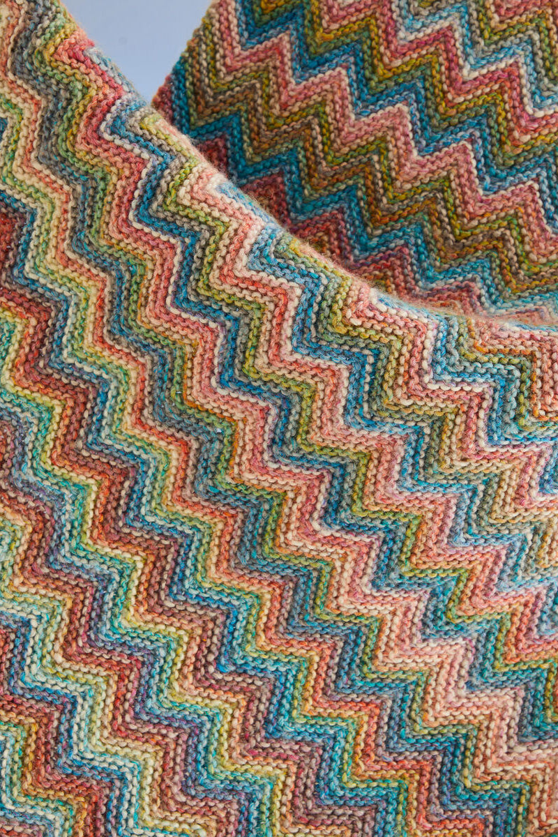 Sirdar Jewelspun Patterns - 10707 Jewelspun Chunky Ripples - PDF Download - Extra Image
