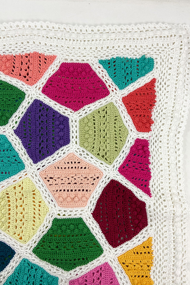 Scheepjes Sugarfrost Blanket Kit - Extra Image