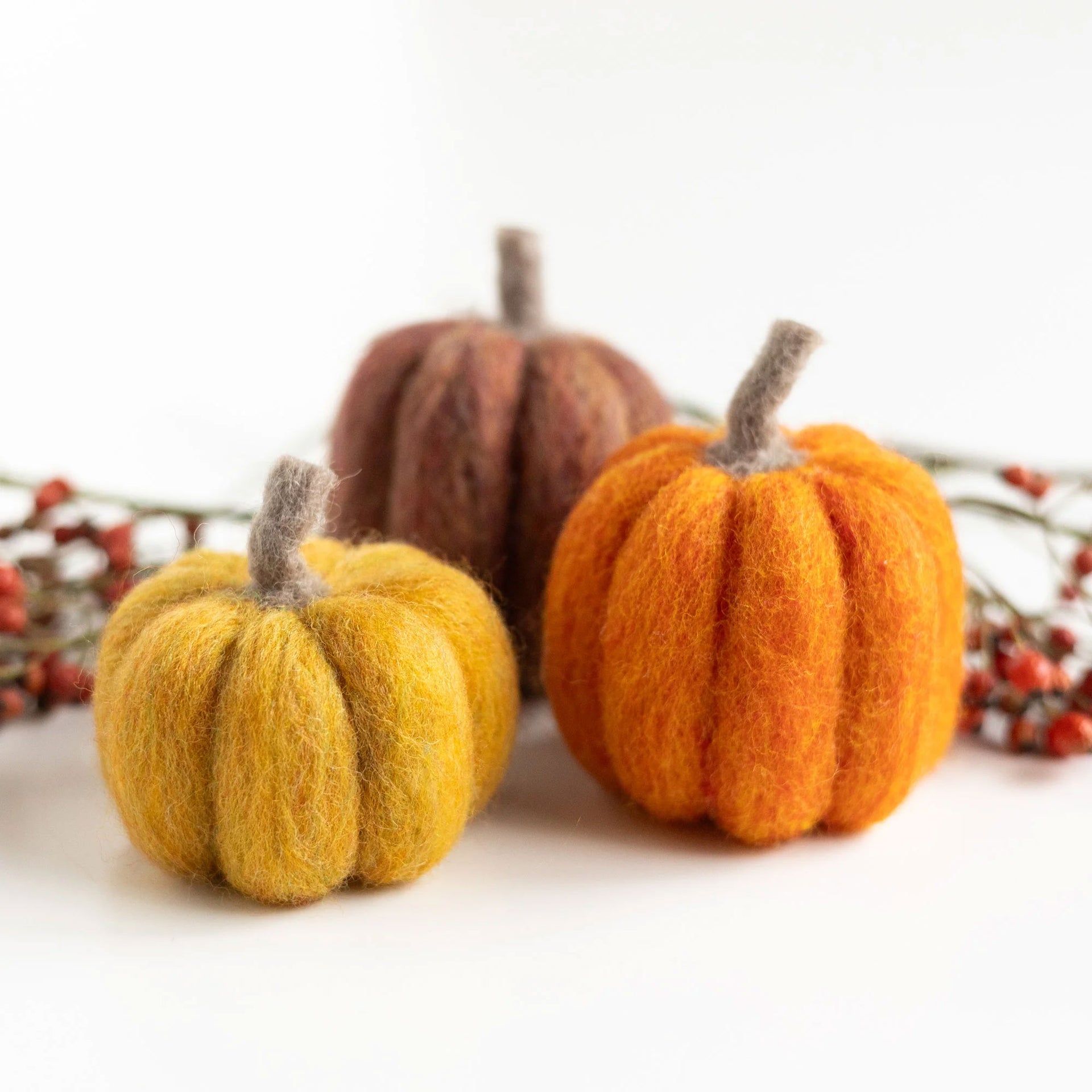 Felted Sky Sculpting With Wool Needle Felting Kits - Pumpkin Trio Mini - Zoom Image
