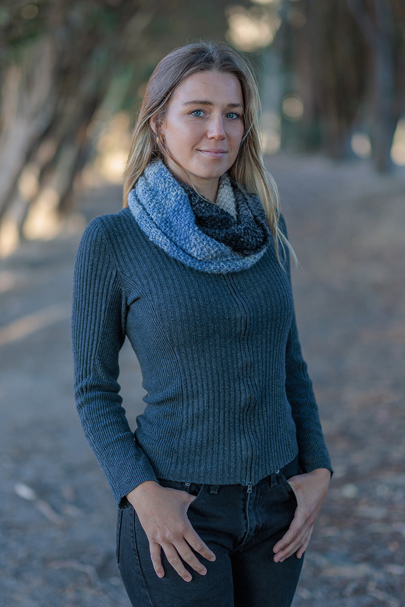 Yarn Citizen Stairstep Cowl  Kit - Extra Image