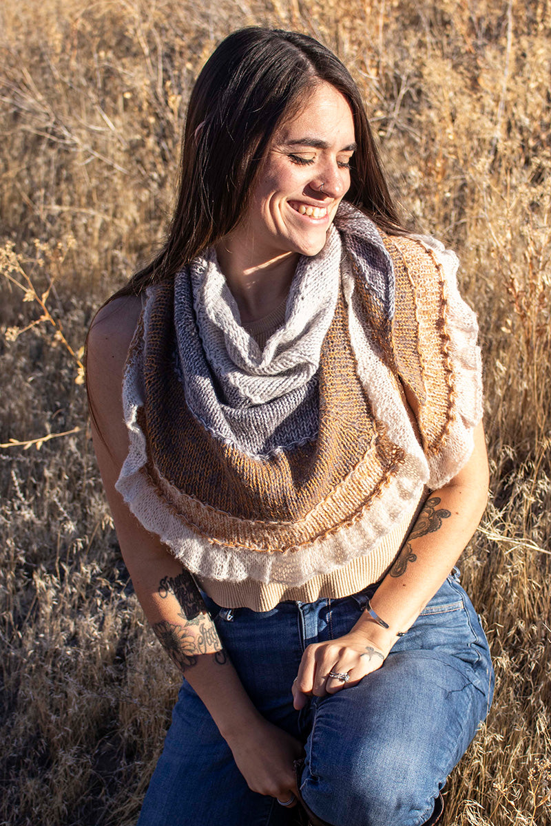Yarn Citizen Golden Cliffs Wrap Kit - Extra Image