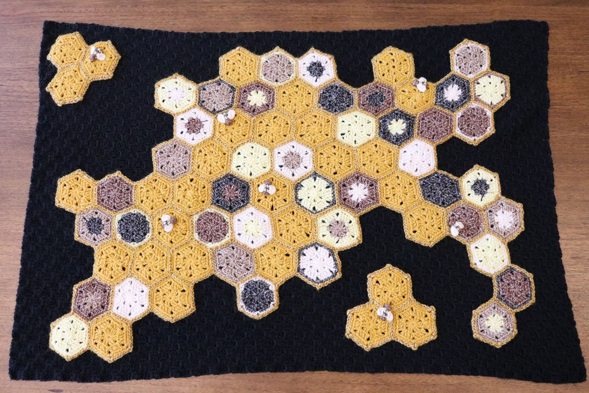 Nicole's Baby Honey Bee Blanket - Main Image 2