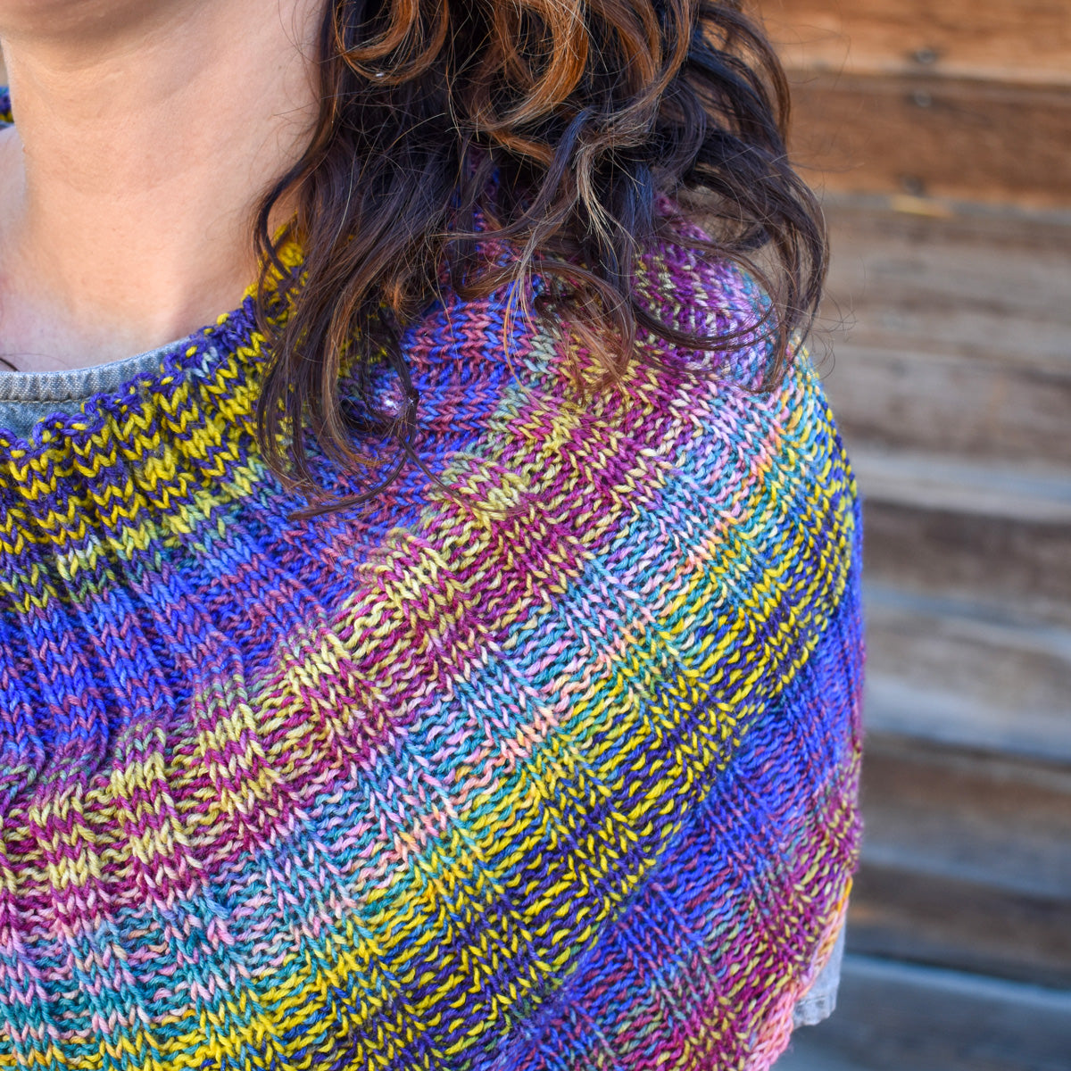 Urth Yarns Emirgan Park Cowl - Main Image 2
