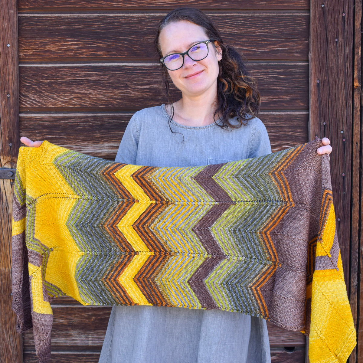 Urth Yarns Bommer Canyon Wrap - Main Image 1
