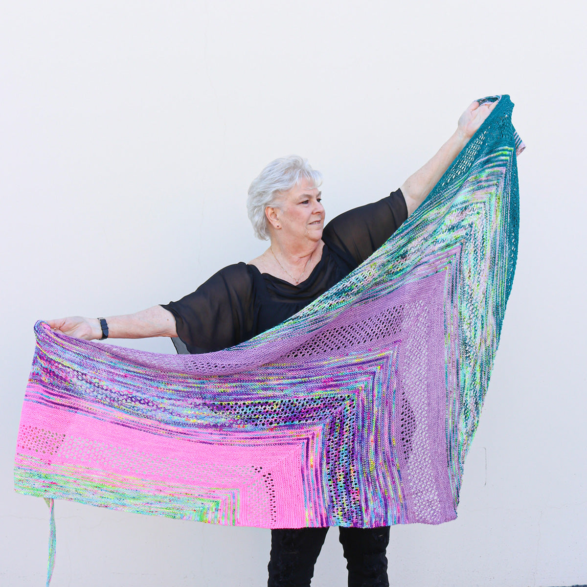 Winni's Find Your Fade Shawl - Main Image 2
