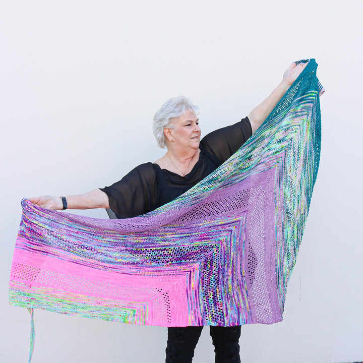 Winni's Find Your Fade Shawl - Main Image 2