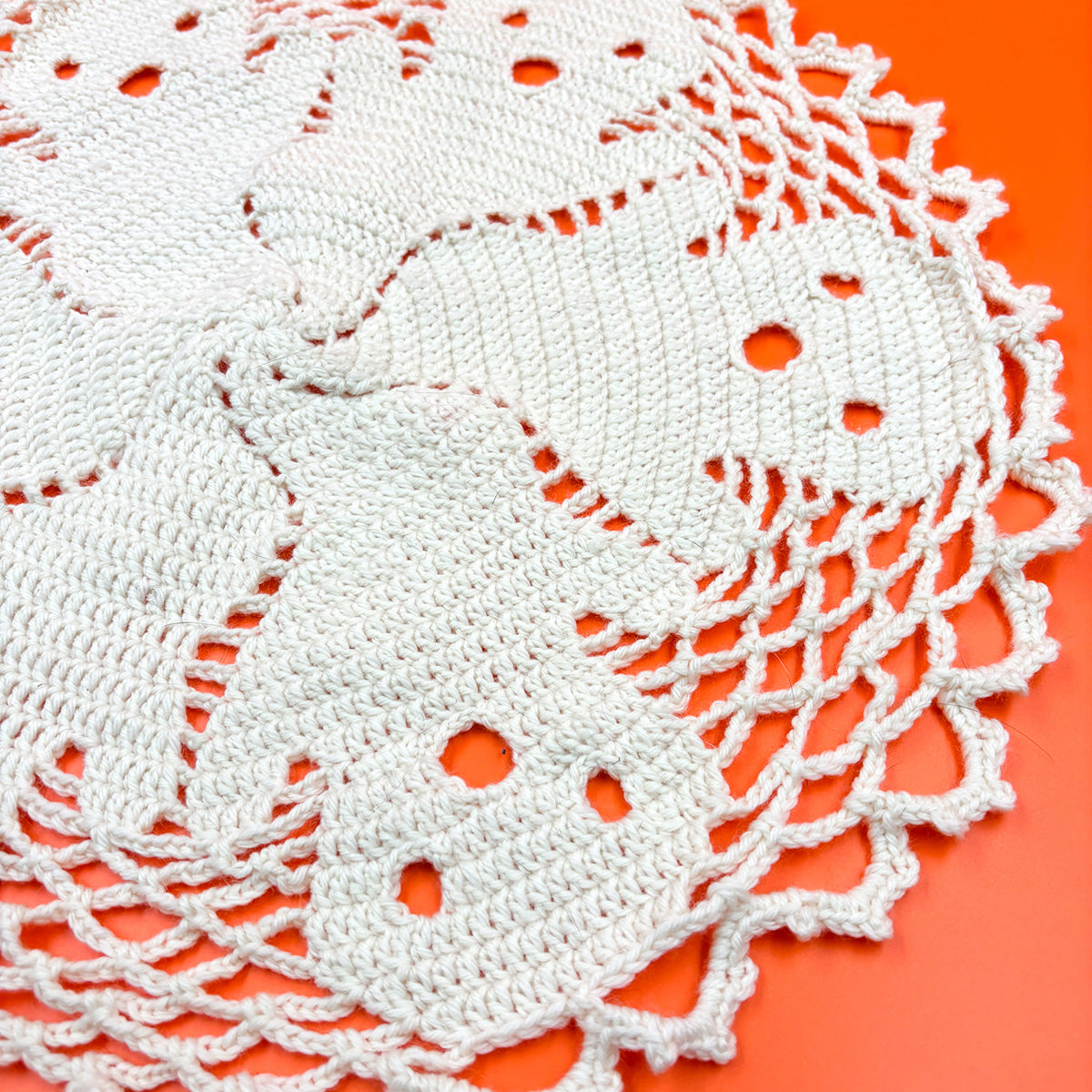 Ash's Cascade Ghost Doily! - Main Image 2