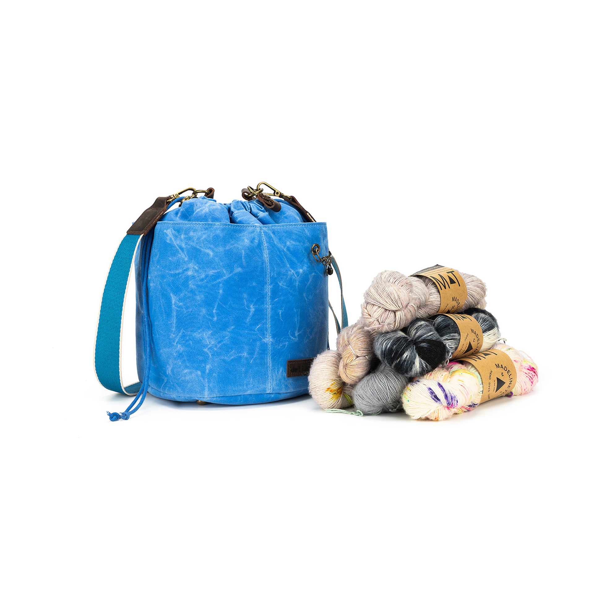 della Q Maker's Canvas Bucket Bag - Azure Blue
