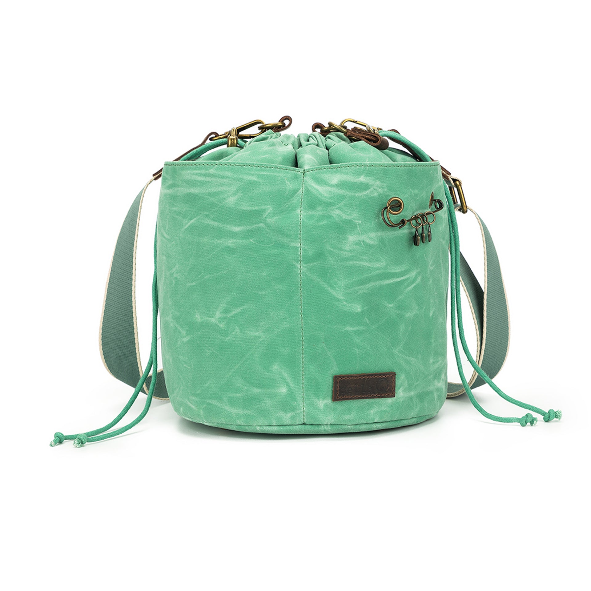 della Q Maker's Canvas Bucket Bag - Jade
