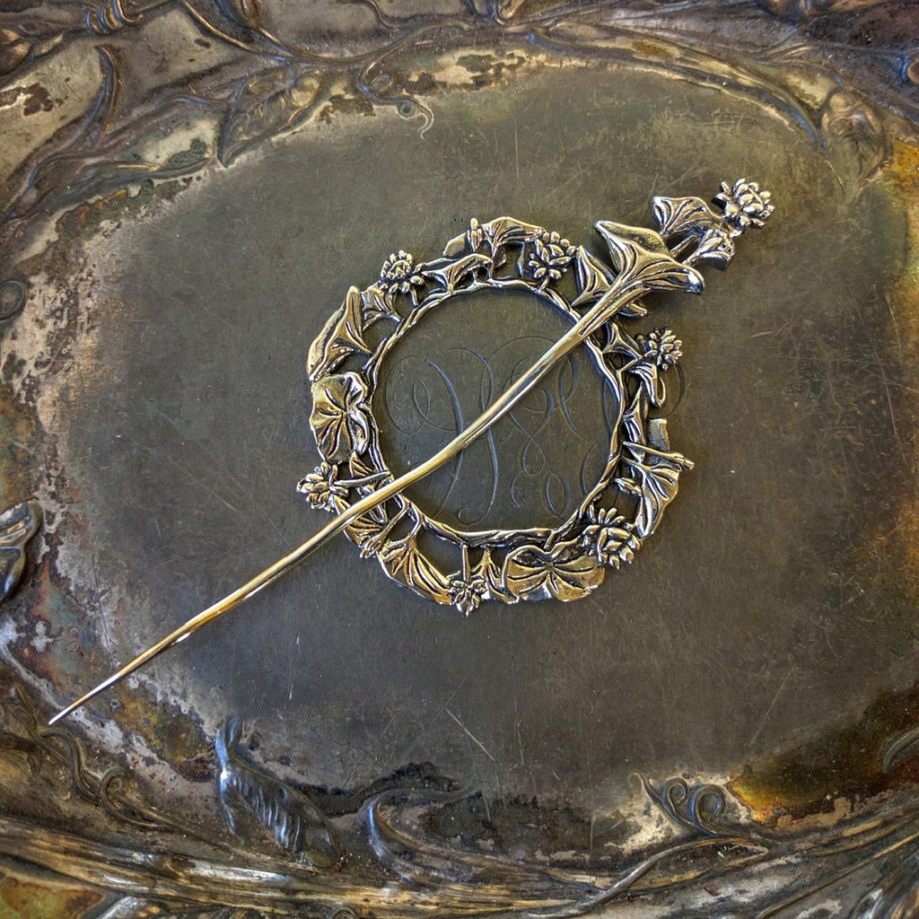 JUL Shawl Pins and Sticks - Lotus Garden Shawl Pin - Extra Image
