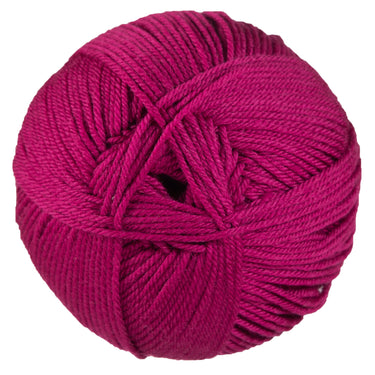 Cascade Yarns 220 Superwash Merino Yarn - 022 Raspberry - Zoom Image