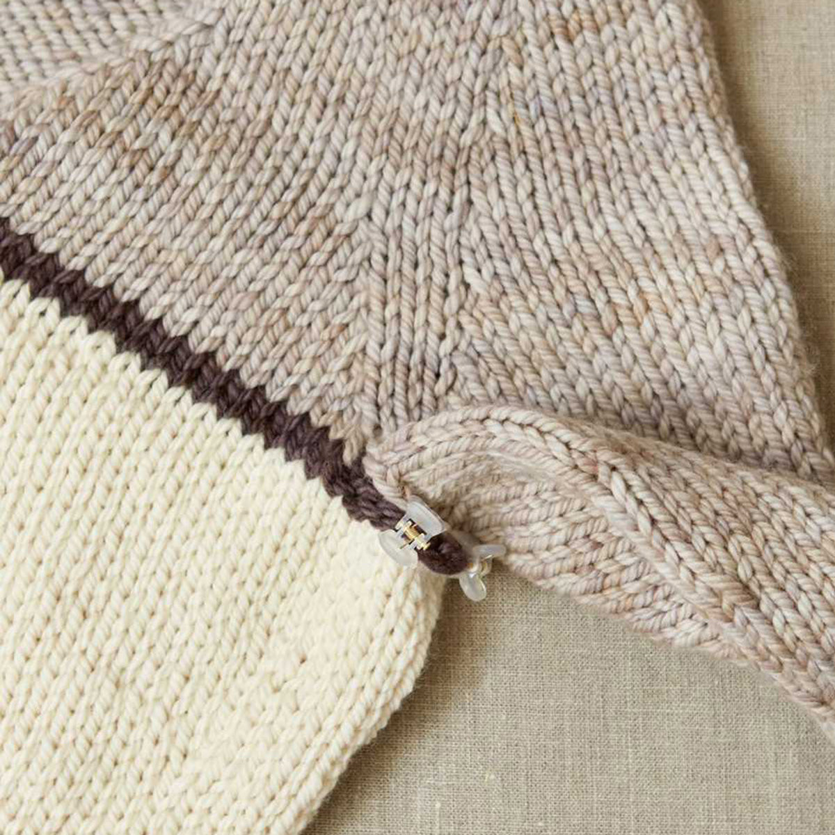 Cocoknits - Claw Clips - Extra Image