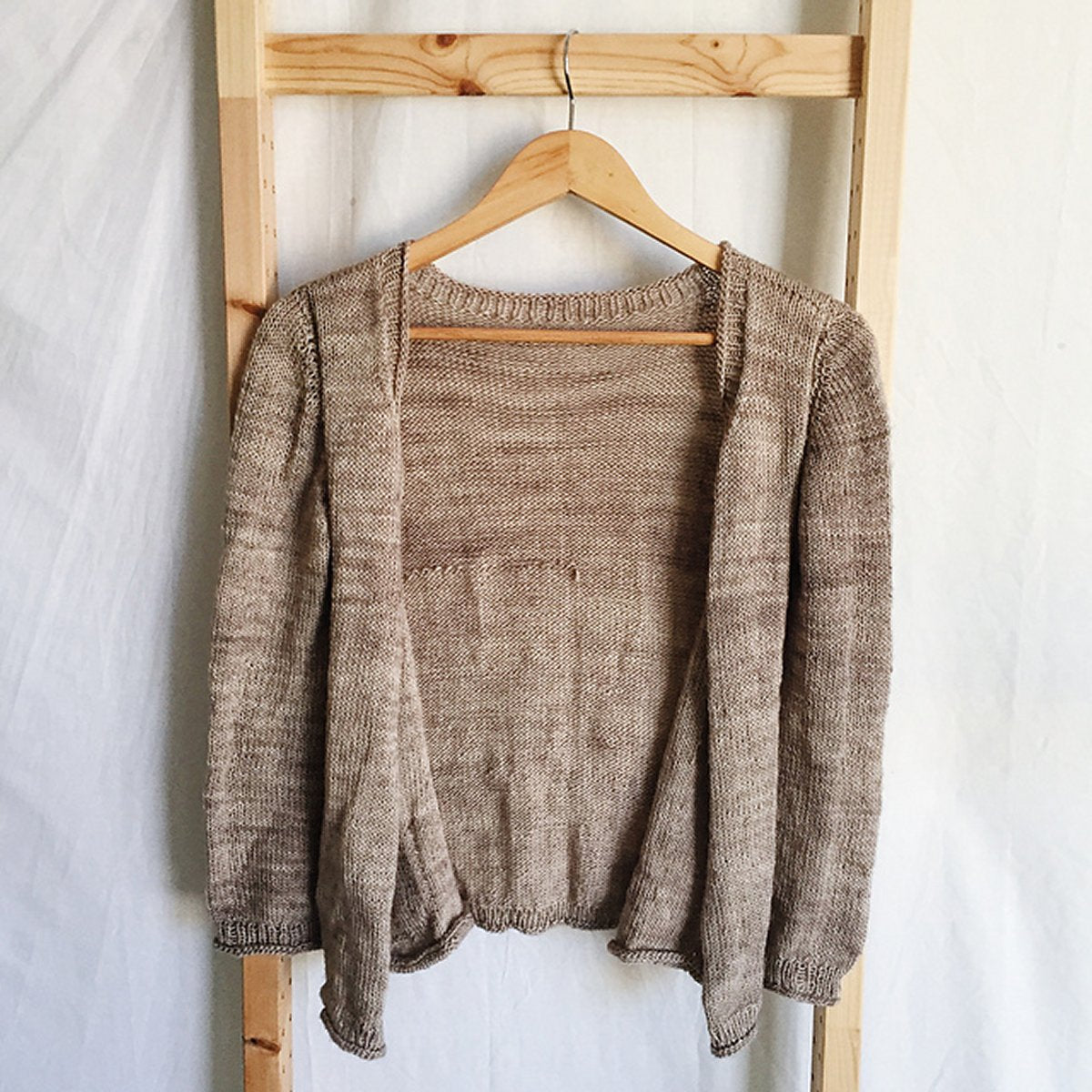 Madelinetosh Tosh Patterns - Hay Cardigan - PDF Download - Extra Image