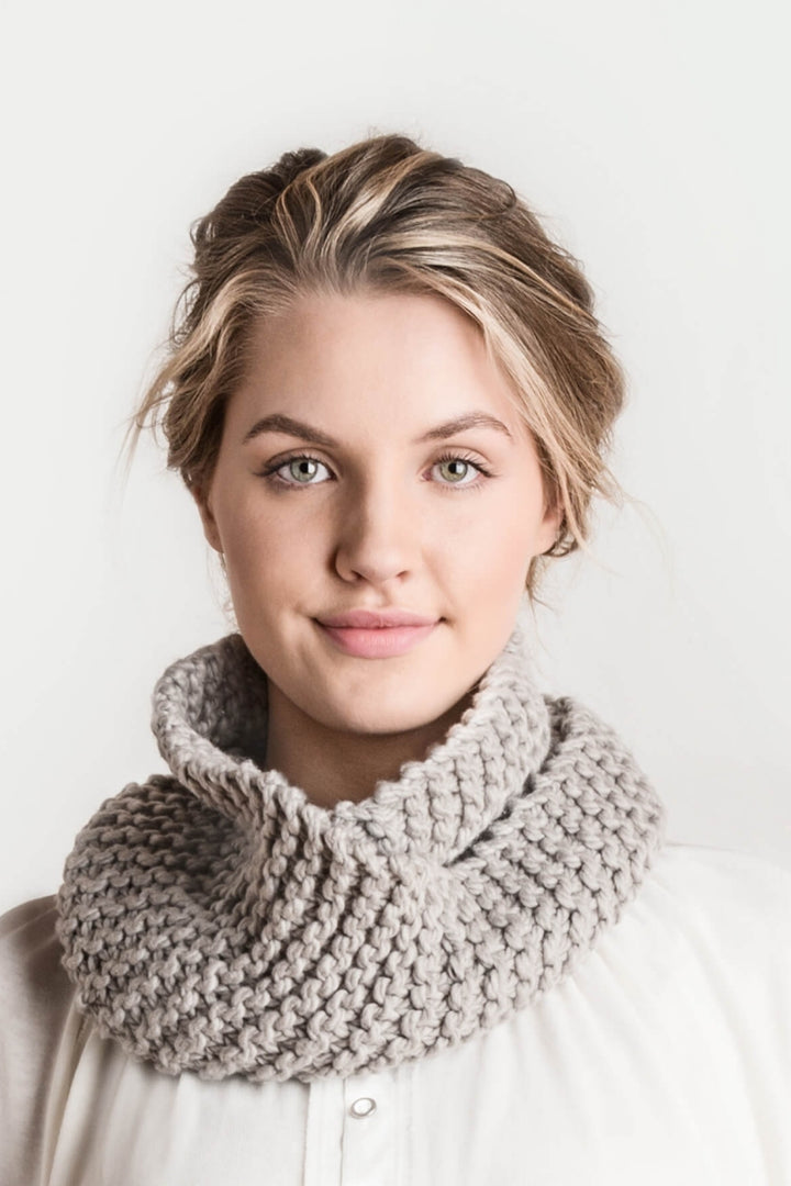 Spud & Chloe Patterns - Crystal Cowl - PDF Download - Extra Image