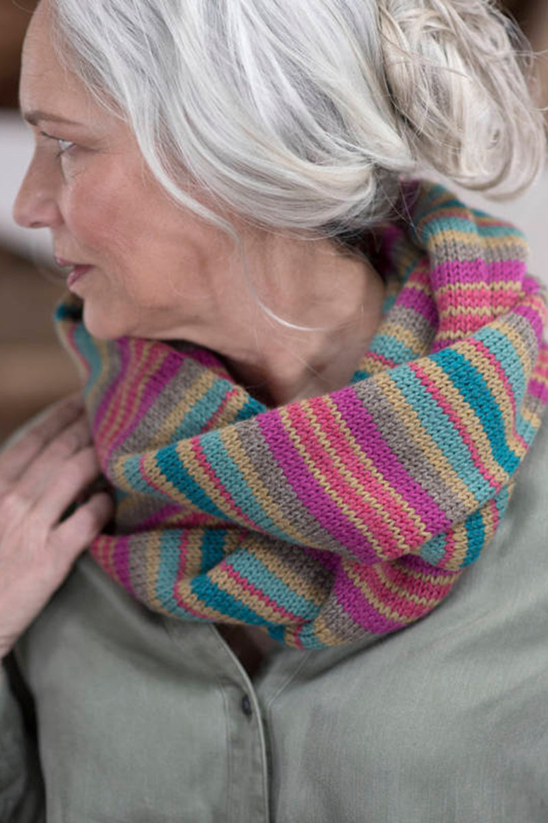 Berroco Portfolio Vol. 6 Patterns - Bayadere Stripe Cowl - PDF Download - Extra Image

