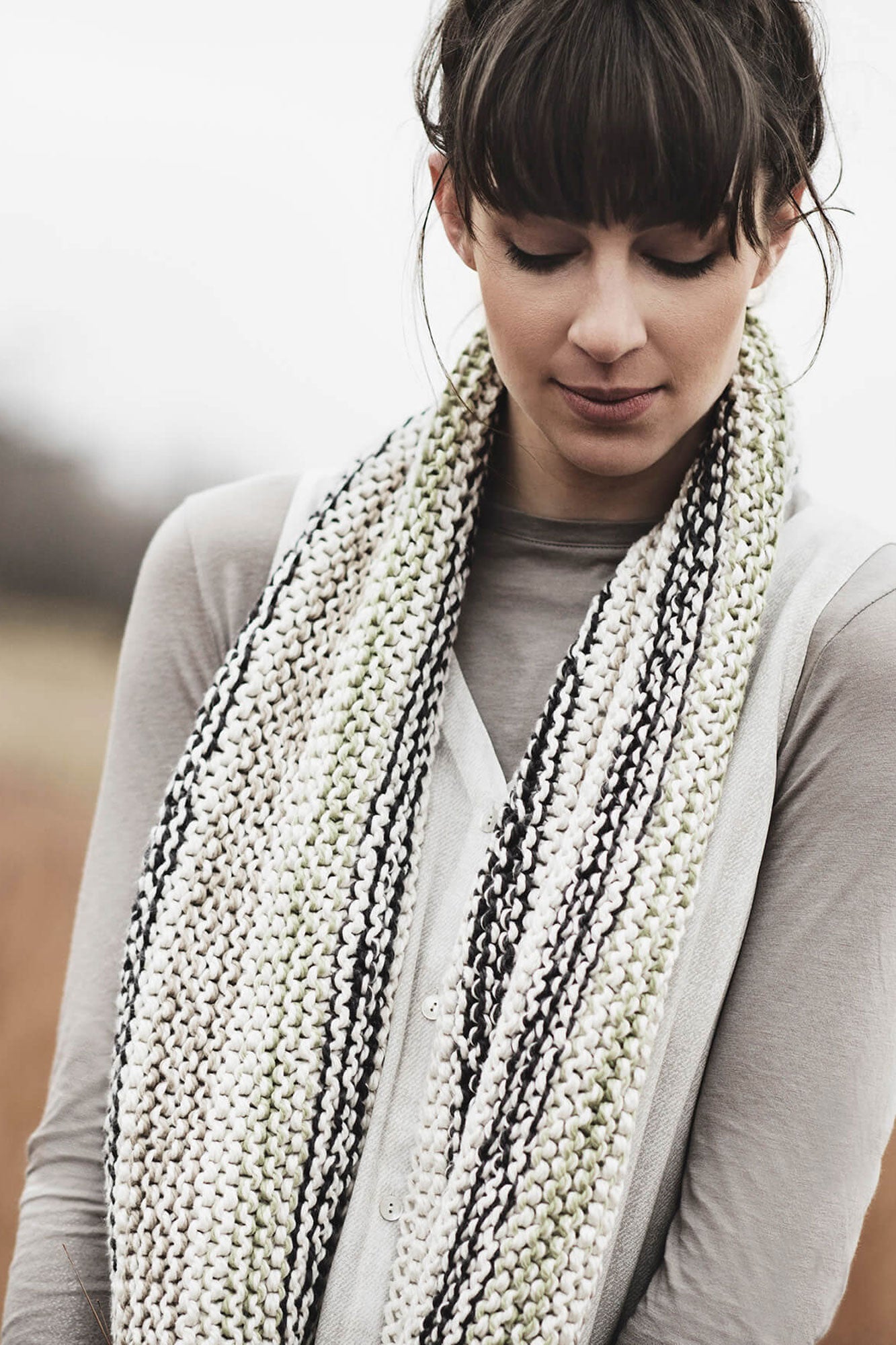 Blue Sky Fibers The Classic Series Patterns - Caledonia Cowl - PDF Download - Zoom Image
