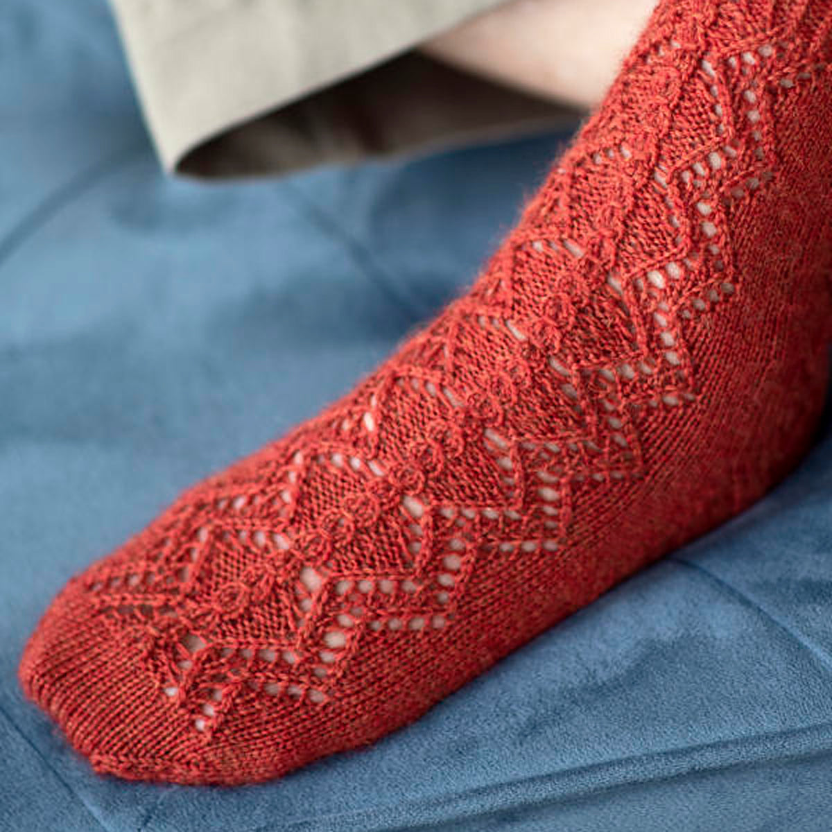 Berroco Ultra Wool Fine - Booklet 403 Patterns - Olina - PDF Download - Extra Image
