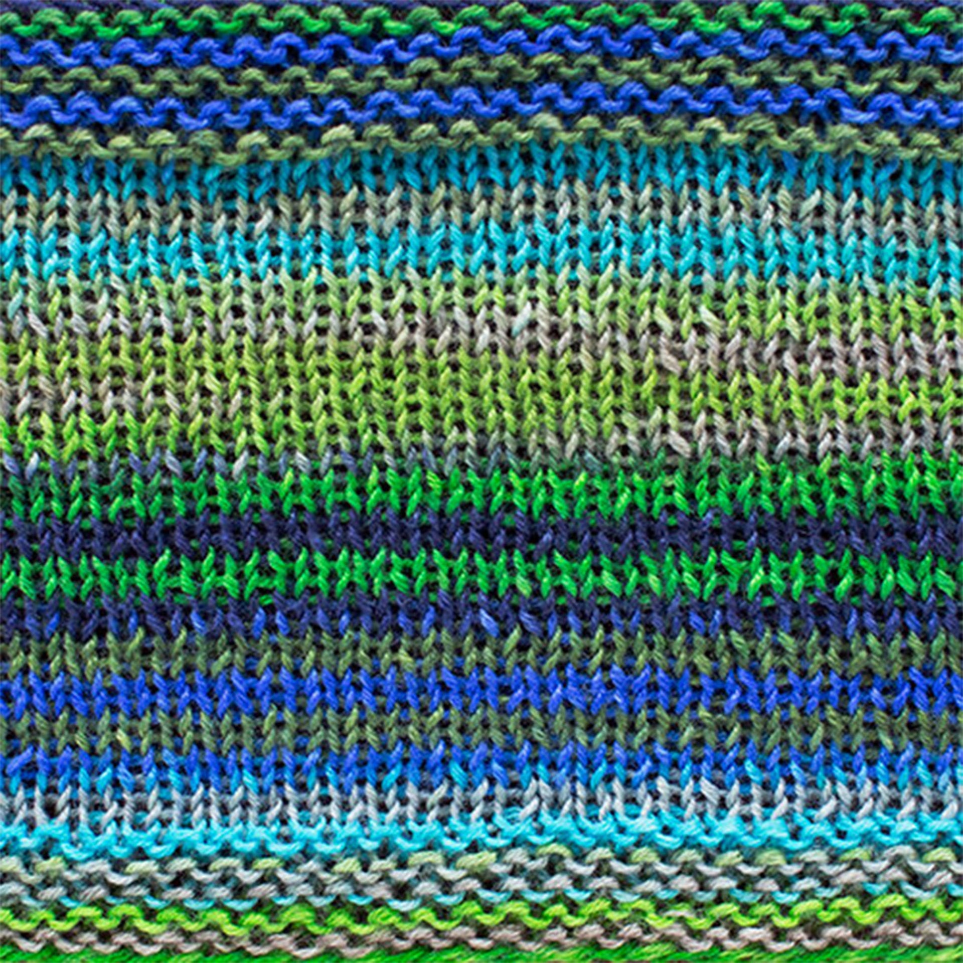 Urth Yarns Uneek Fingering Yarn - 3025 - Zoom Image
