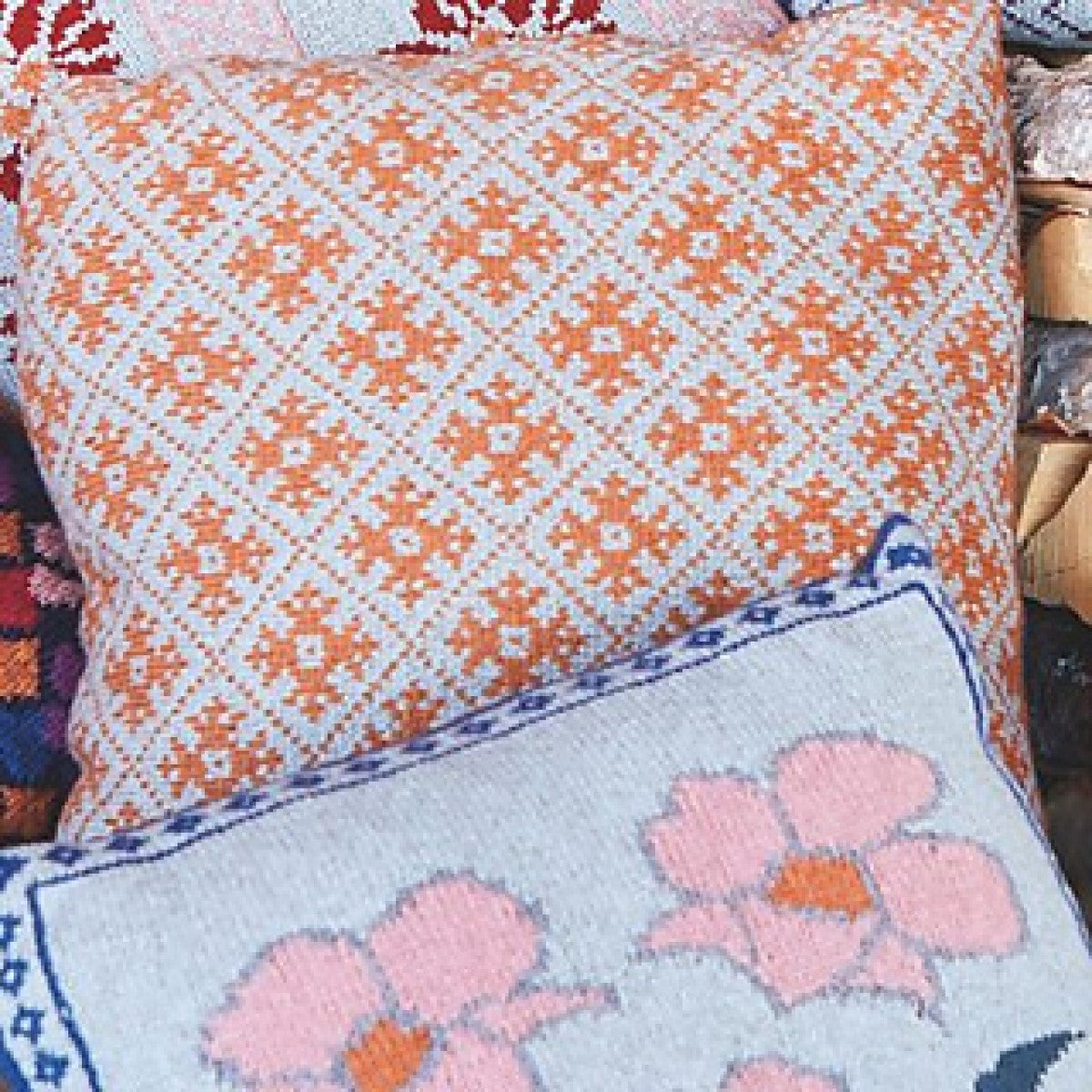 Rowan Arne & Carlos for Rowan Patterns - Vildis Cushion - PDF Download - Extra Image
