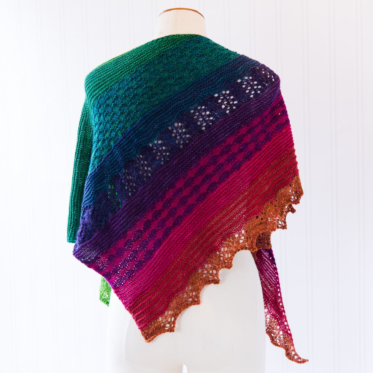 SweetGeorgia PDF Patterns - Symphony Shawl - PDF Download - Extra Image
