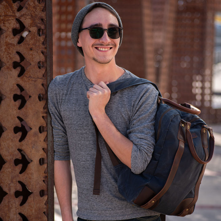 della Q Maker's Canvas Backpack - Red - Extra Image