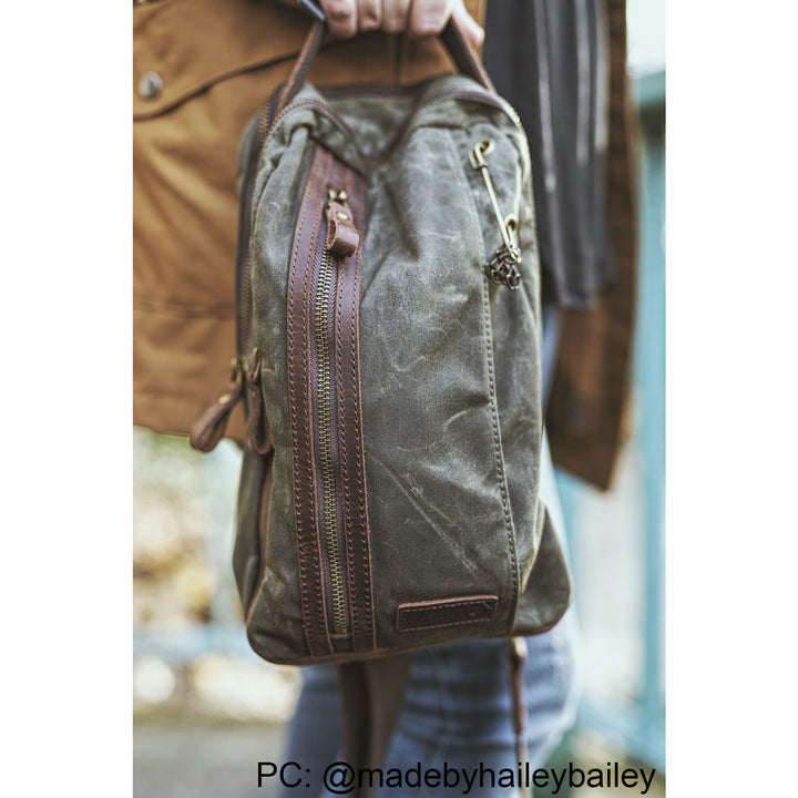 della Q Maker's Mini Messenger - Olive - Extra Image