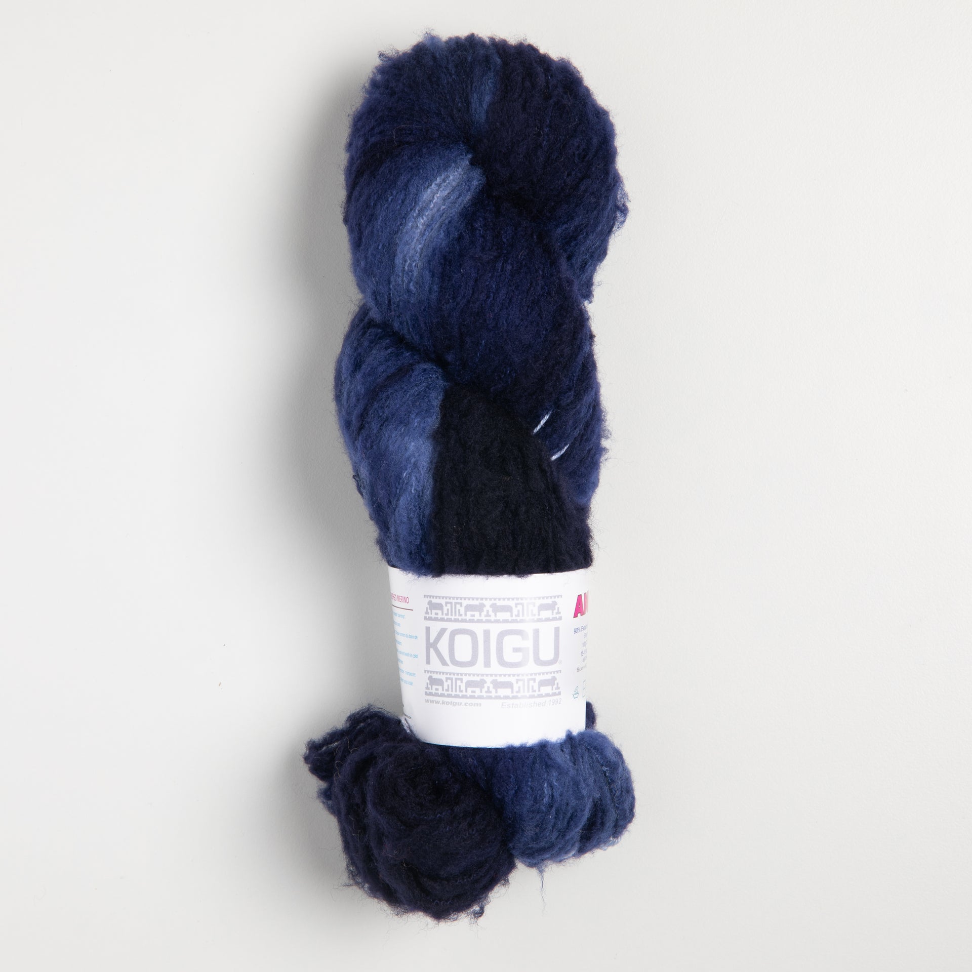 Koigu Andra Yarn - AM7 Navy
