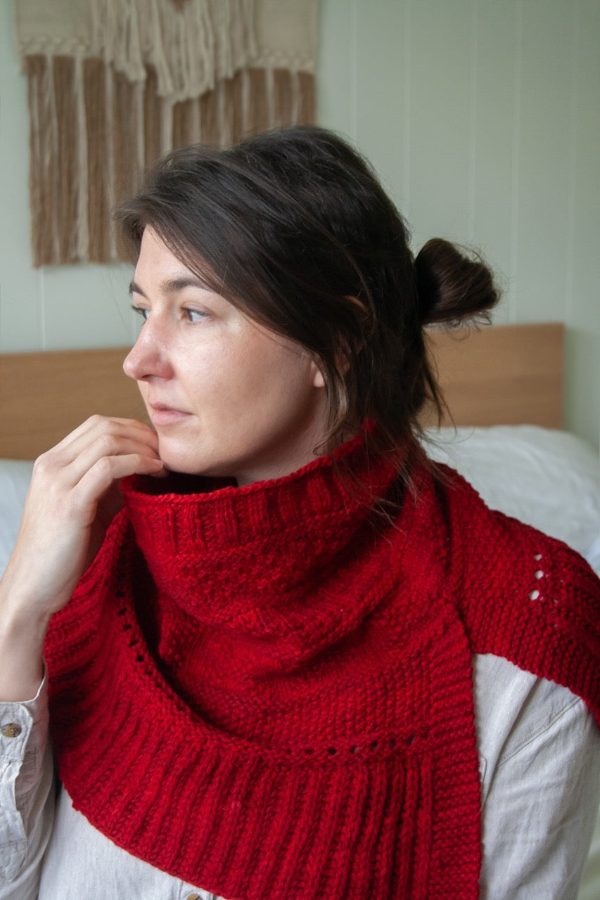 Madelinetosh Tosh Patterns - Pecan Valley Cowl - PDF Download

