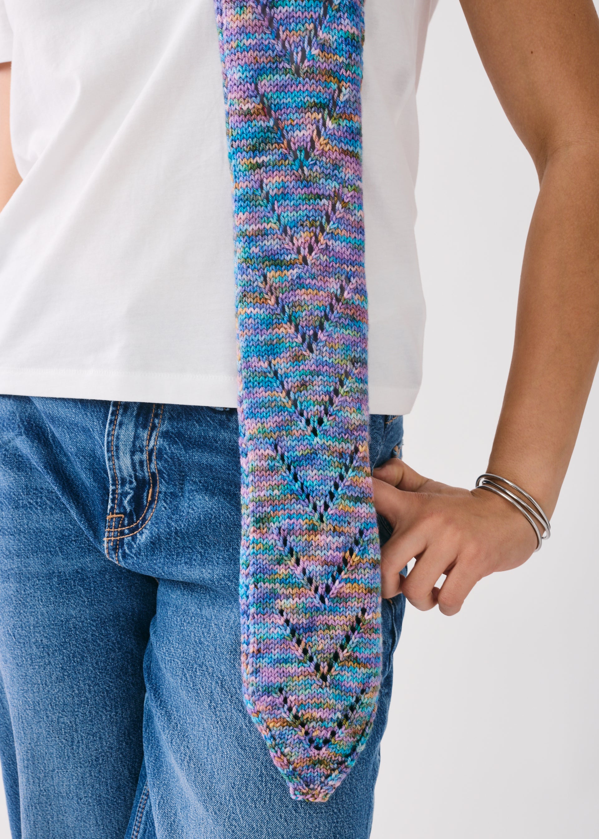 Madelinetosh Tosh Patterns - Somewhere Between Scarf - PDF Download
