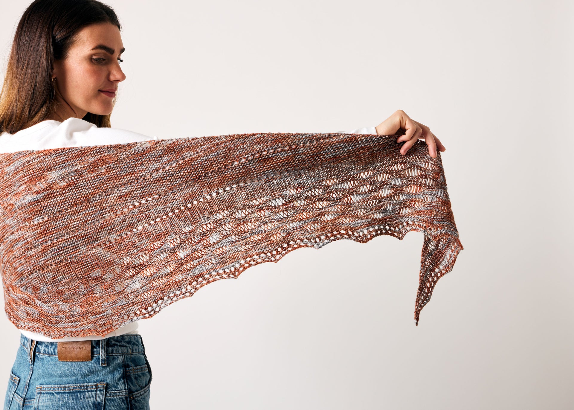 Madelinetosh Tosh Patterns - Slowburn Shawl - PDF Download
