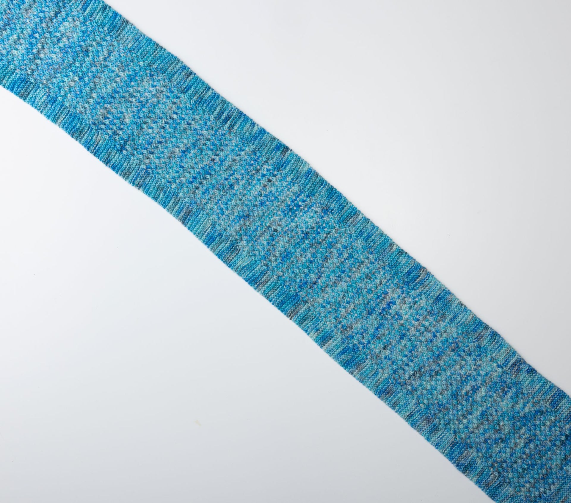 Madelinetosh Tosh Patterns - Snowmelt Scarf - PDF Download
