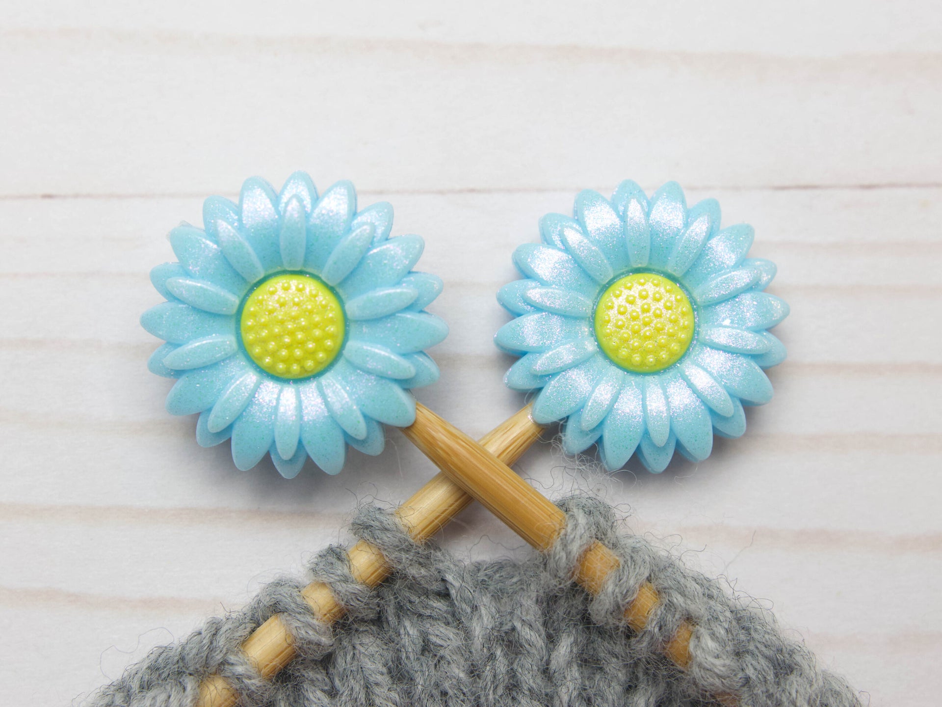 Fox & Pine Stitches Stitch Stoppers/  Point Protector - Shimmer Daisy - Blue
