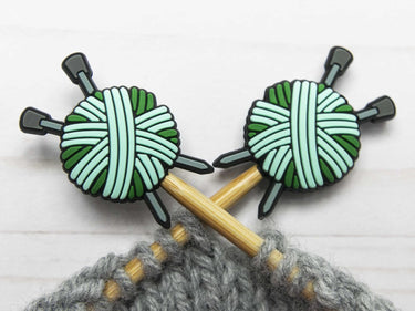 Fox & Pine Stitches Stitch Stoppers/Point Protector - Green Yarn Ball